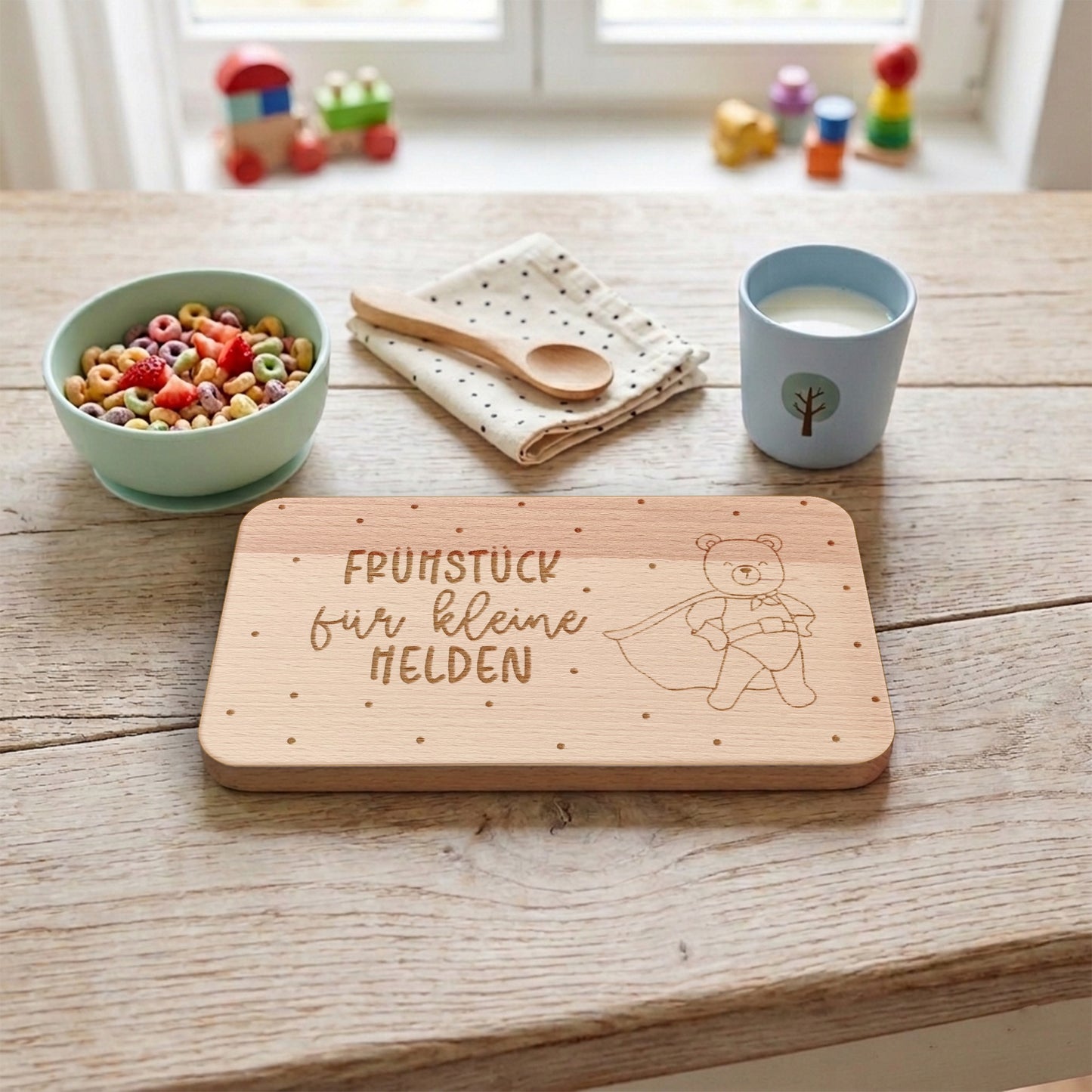 Frühstücksbrettchen "Kleine Helden"